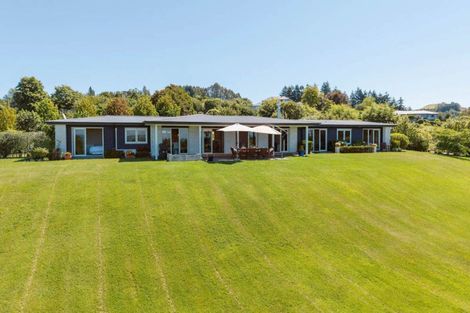 Photo of property in 35 Blue Ridge Drive, Acacia Bay, Taupo, 3385