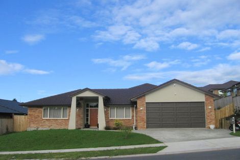 Photo of property in 8 Sapperton Drive, Henderson, Auckland, 0612