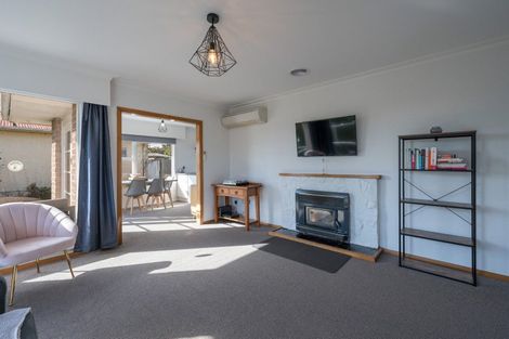 Photo of property in 21 Tennyson Crescent, Stoke, Nelson, 7011