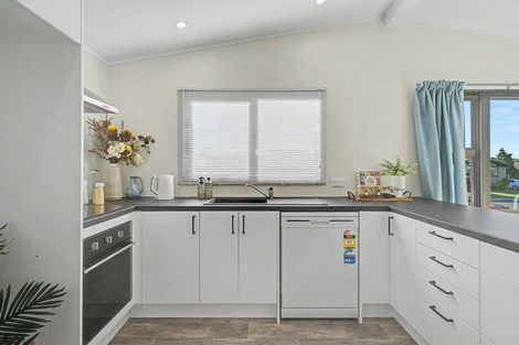 Photo of property in 42 Waiau Place, Kingswell, Invercargill, 9812
