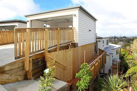 Photo of property in 7b Monarch Avenue, Hillcrest, Auckland, 0627