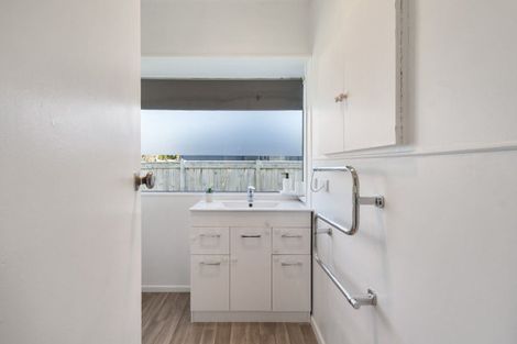 Photo of property in 24 Pharazyn Street, Feilding, 4702