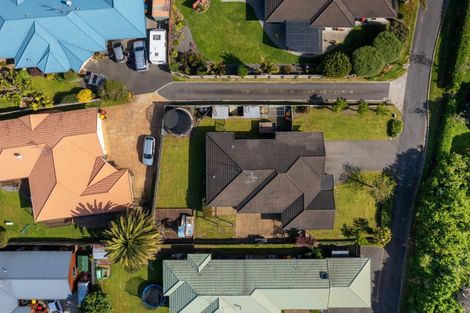 Photo of property in 8 Wouldbank Way, Welcome Bay, Tauranga, 3112