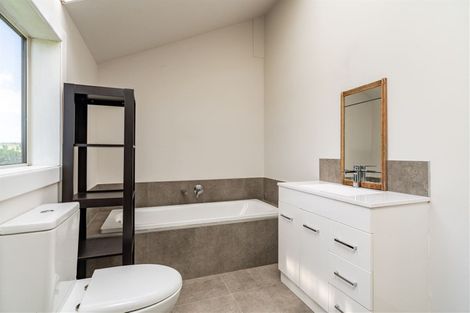 Photo of property in 28 Pigeon Berry Lane, Mangawhai, Kaiwaka, 0573