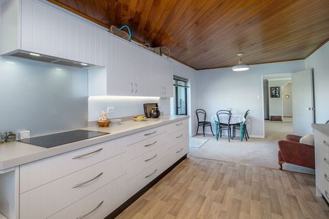 Photo of property in 1 Titoki Grove, Featherston, 5710