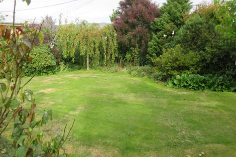 Photo of property in 11 Holmes Street, Waimate, 7924