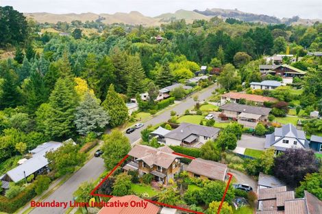 Photo of property in 16 Tokomaru Drive, Havelock North, 4130