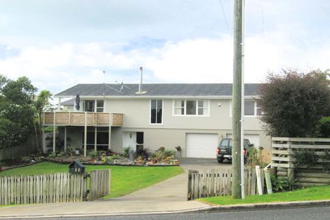 Photo of property in 11 Shelly Bay Road, Beachlands, Auckland, 2018