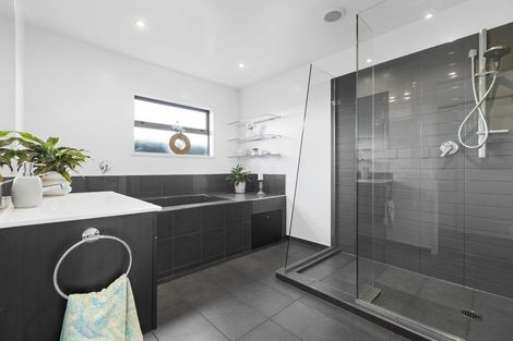 Photo of property in 75 Lepper Road, Inglewood, 4386