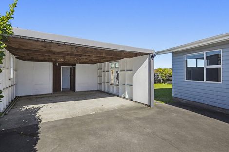 Photo of property in 32 Sylvan Avenue, Waikanae, 5036