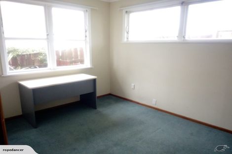 Photo of property in 20 Jane Grove, Paparangi, Wellington, 6037