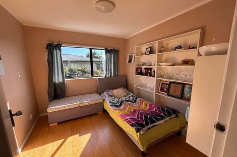 Photo of property in 272 Dowse Drive, Maungaraki, Lower Hutt, 5010