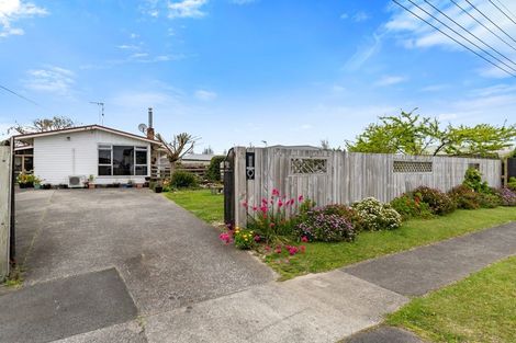 Photo of property in 9 Mahana Road, St Andrews, Hamilton, 3200