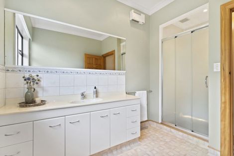 Photo of property in 2 Farley Avenue, Greytown, 5712