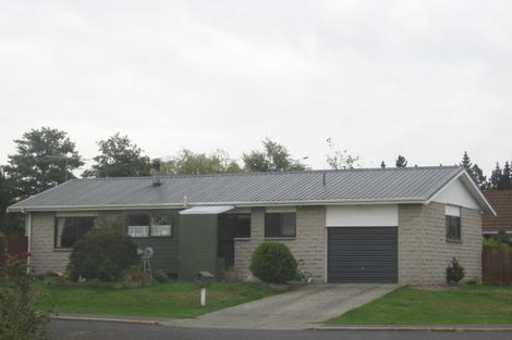 Photo of property in 65 Kinmont Crescent, Kinmont Park, Mosgiel, 9024