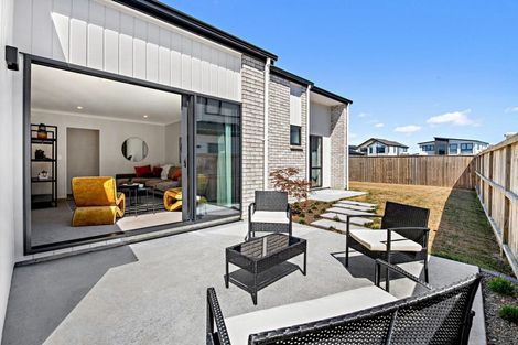 Photo of property in 15 Kaitiaki Drive, Clarks Beach, 2122