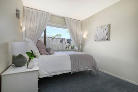 Photo of property in 133 Fisher Parade, Sunnyhills, Auckland, 2010