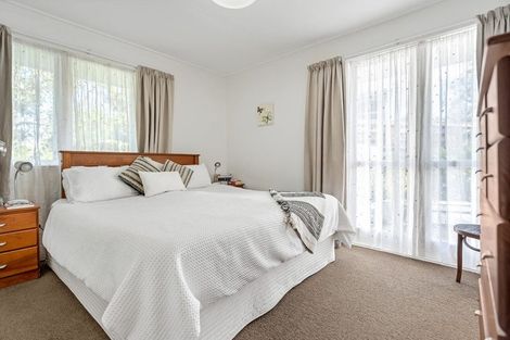 Photo of property in 3 Hamilton Drive, Waiuku, 2123