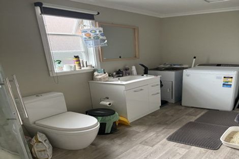 Photo of property in 10 Rewa Street, Takaro, Palmerston North, 4412