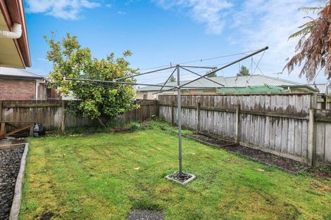 Photo of property in 42 Catalina Drive, Melville, Hamilton, 3206