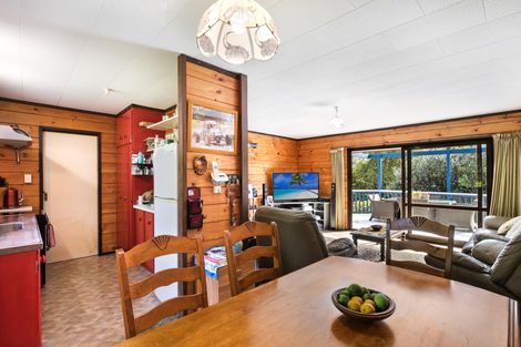 Photo of property in 2b Collingwood Road, Waiuku, 2123