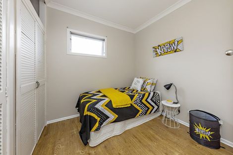 Photo of property in 15 Landscape Road, Papatoetoe, Auckland, 2025