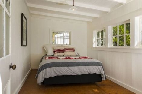 Photo of property in 354 Wairere Road, Waitakere, Henderson, 0782