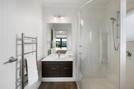 Photo of property in 46 Norfolk Drive, Cambridge, 3434