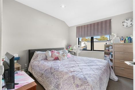 Photo of property in 96b Packe Street, Edgeware, Christchurch, 8013