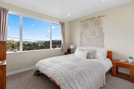 Photo of property in 79 Black Rock Road, Newlands, Wellington, 6037