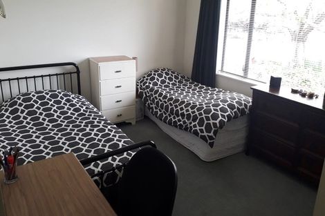 Photo of property in 24 Hoult Crescent, Monaco, Nelson, 7011