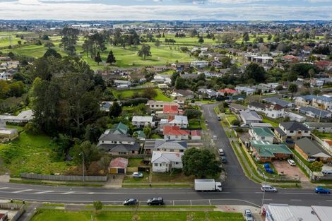 Photo of property in 2 Mclean Avenue, Papatoetoe, Auckland, 2025