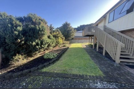 Photo of property in 18 Deodar Place, Totara Heights, Auckland, 2105