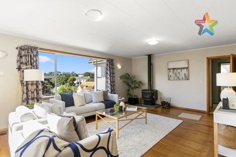 Photo of property in 15 Hauraki Street, Karori, Wellington, 6012