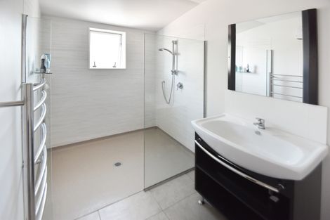 Photo of property in 77 Irishman Drive, Twizel, 7901