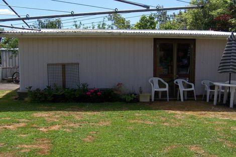 Photo of property in 12 Brandon Street, Otaki, 5512