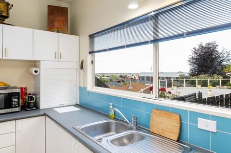 Photo of property in 1/7 Ball Lane, Redcliffs, Christchurch, 8081