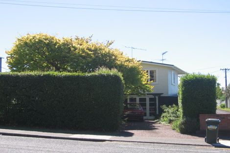 Photo of property in 2/61 Forrest Hill Road, Milford, Auckland, 0620