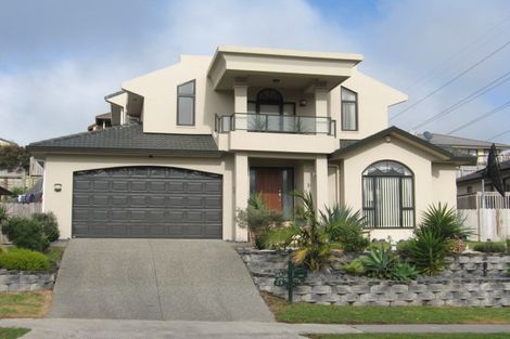 Photo of property in 39 Mt Lebanon Crescent, The Gardens, Auckland, 2105