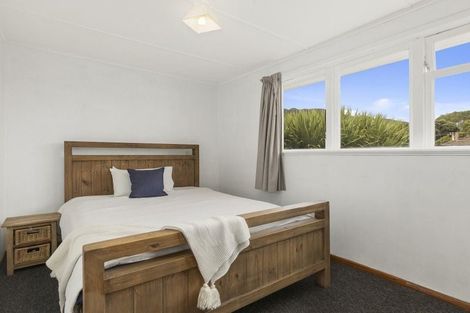 Photo of property in 2/67 Godley Street, Waiwhetu, Lower Hutt, 5010