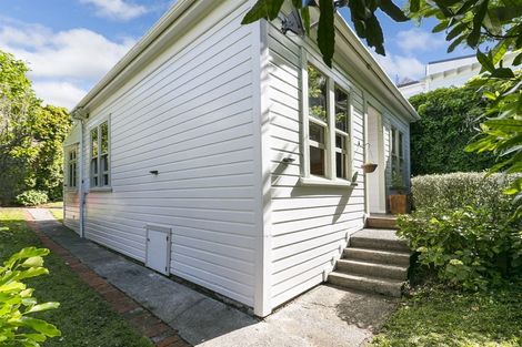 Photo of property in 424a Adelaide Road, Berhampore, Wellington, 6023