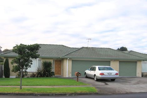 Photo of property in 23 Annalong Road, Dannemora, Auckland, 2016