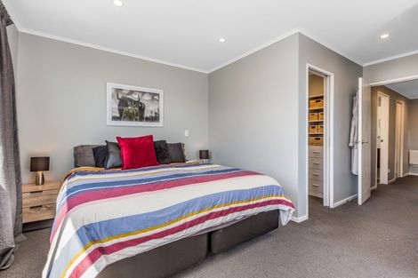 Photo of property in 33 Margaret Road, Raumati Beach, Paraparaumu, 5032