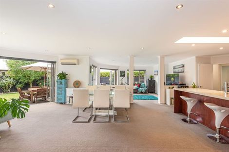 Photo of property in 22 John Campbell Crescent, Hillmorton, Christchurch, 8024