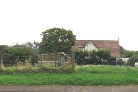 Photo of property in 8 Te Maku Grove, Waikanae, 5036