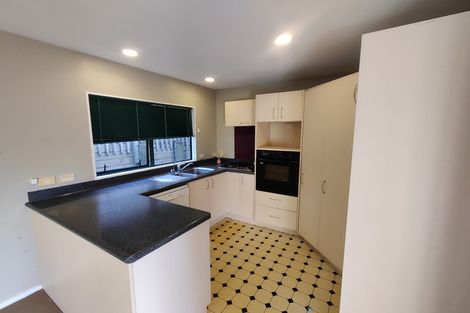 Photo of property in 85 Spinella Drive, Bayview, Auckland, 0629