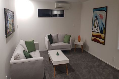 Photo of property in 9b Hamilton Parade, Hamilton Central, Hamilton, 3204