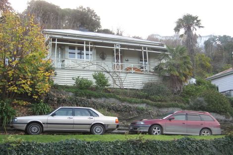 Photo of property in 12 Coote Road, Bluff Hill, Napier, 4110
