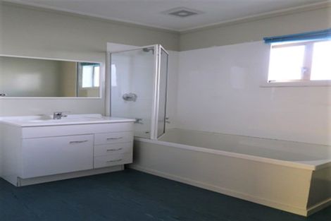 Photo of property in 11a Tarawera Road, Johnsonville, Wellington, 6037