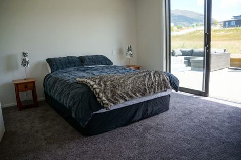 Photo of property in 16 Sarges Way, Lake Hawea, Wanaka, 9382